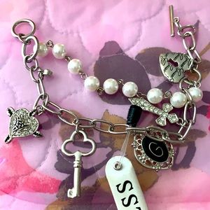 Guess charm bracelet